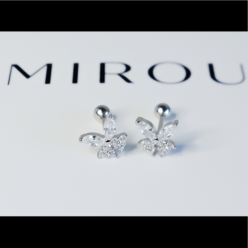 Butterfly Stud Earrings Sterling Silver 925S✨